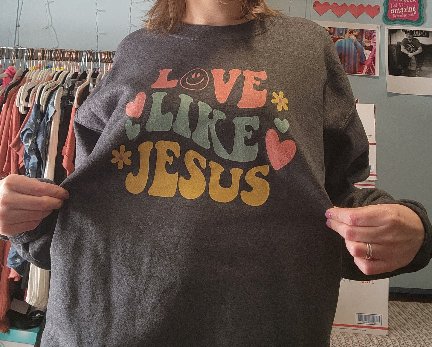 Love Like Jesus Sweatshirt- Curvy