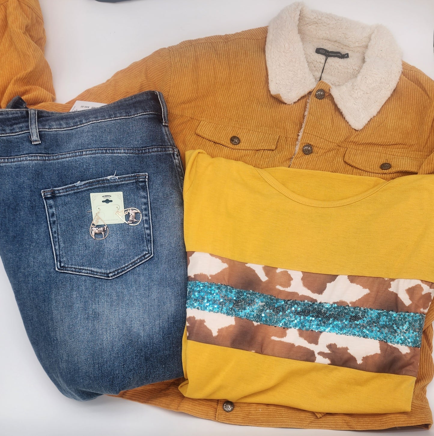 "Amanda" Yellow Cow Print T Shirt
