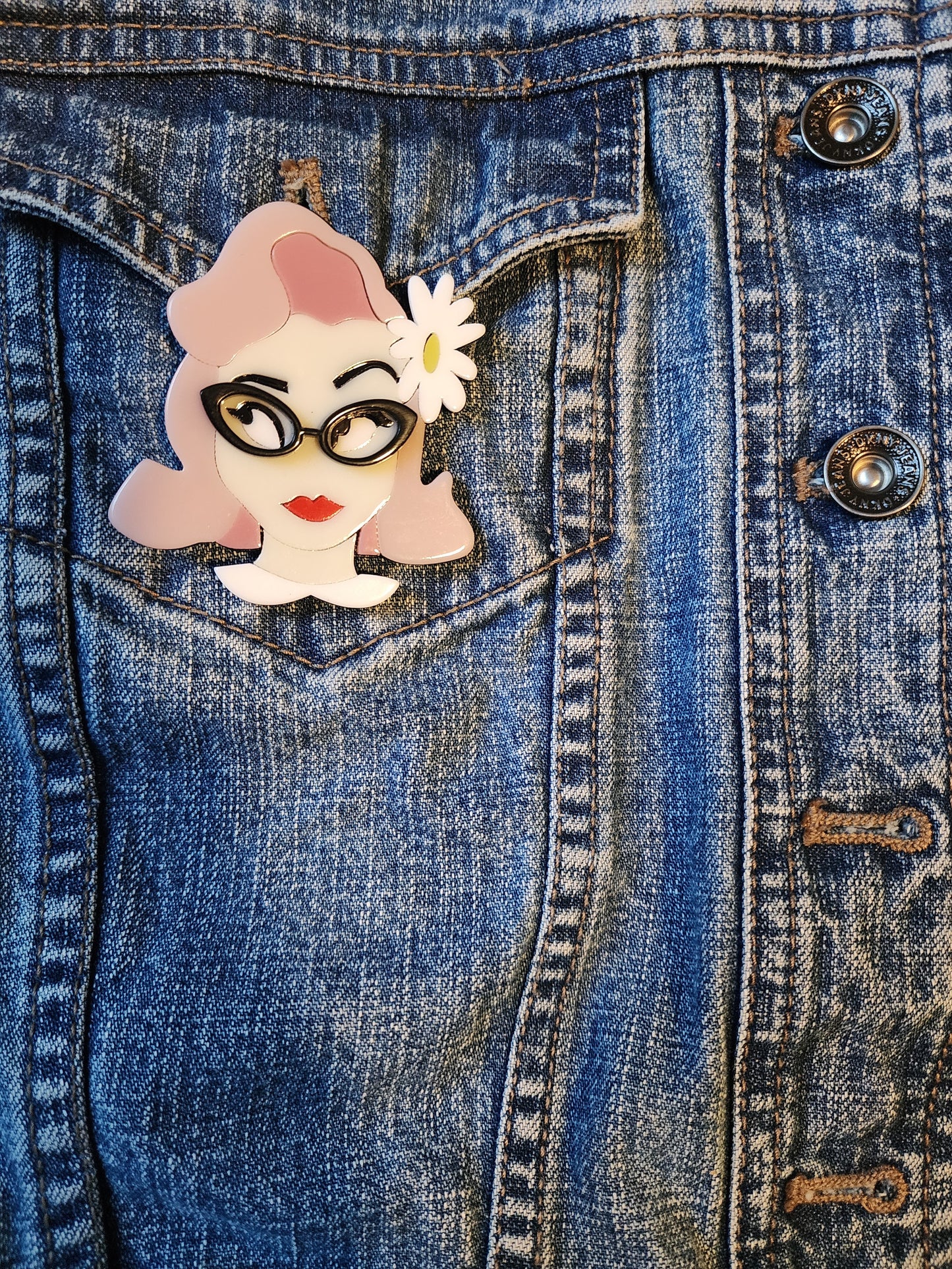 "Gracie" Pin/ Brooch