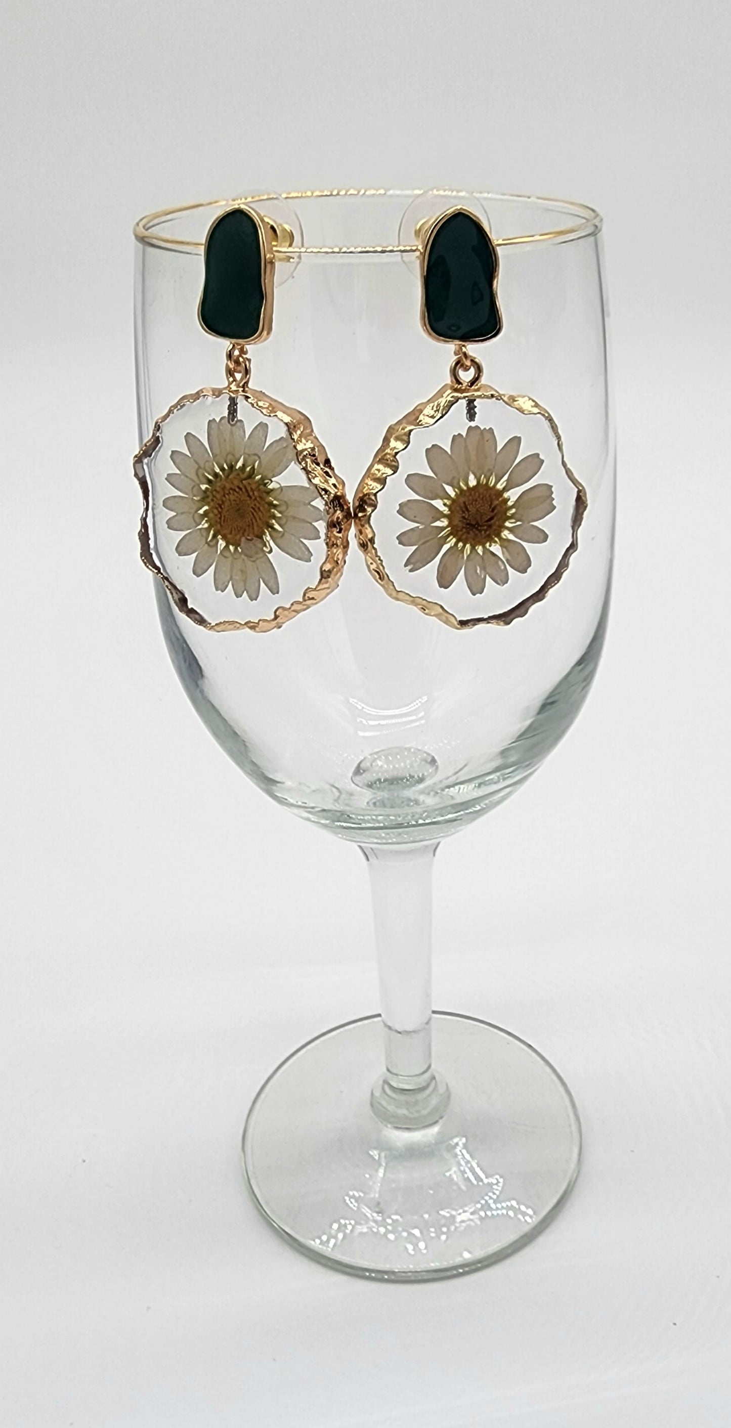 "Rita" Daisy Pressed Earrings